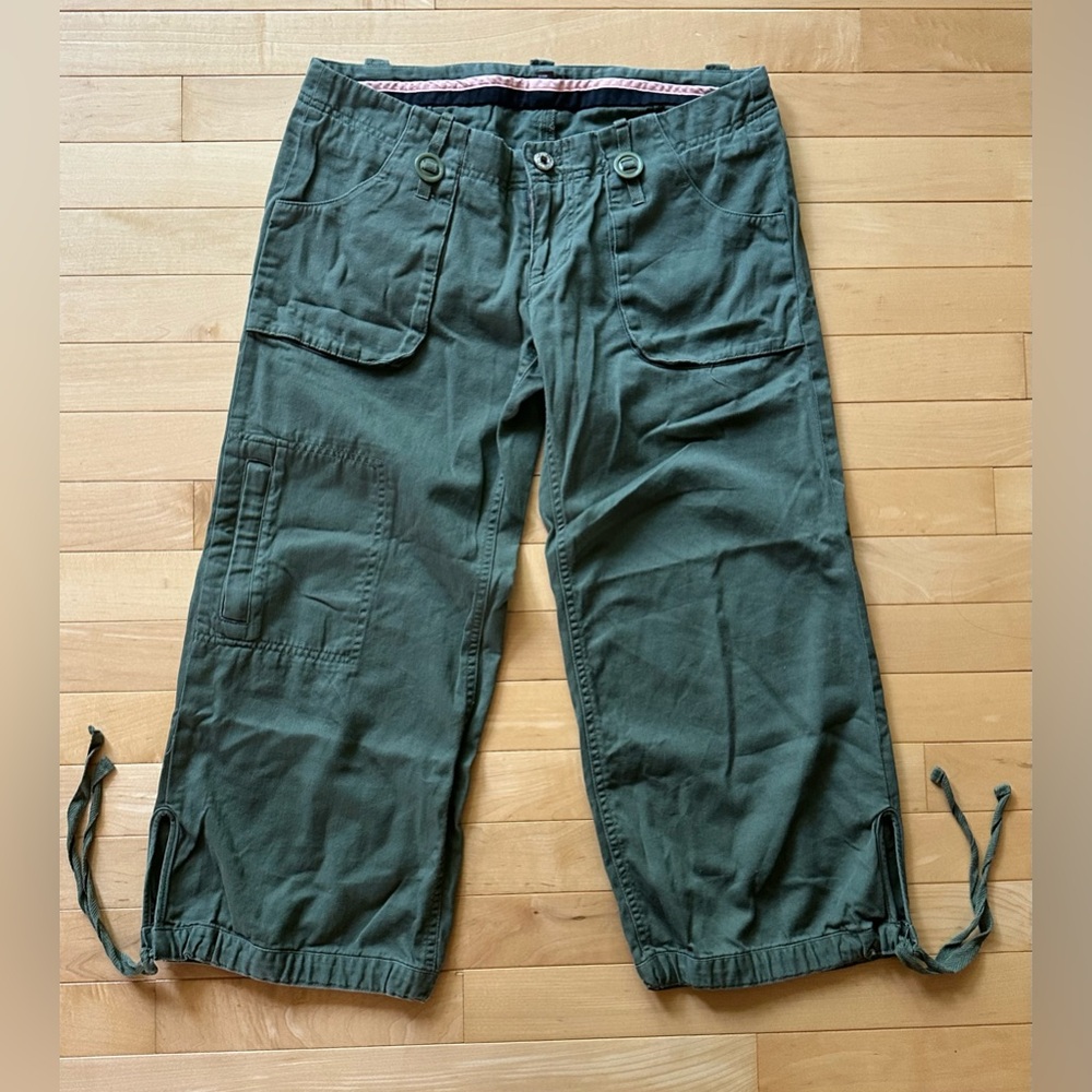 J LO by Jennifer Lopez green capris